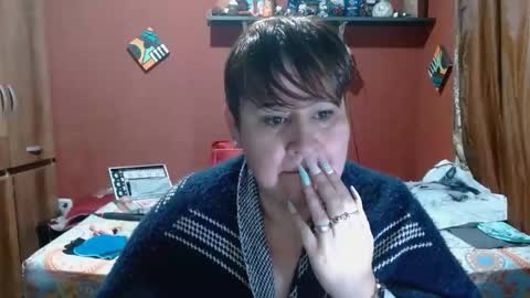 Snapshot of sasharosee2 chatting on January 7, 12:07 pm S A S H A R O S E online show from January 7, 12:07 pm