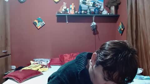 Snapshot of sasharosee2 chatting on January 11, 12:10 pm S A S H A R O S E online show from January 11, 12:10 pm