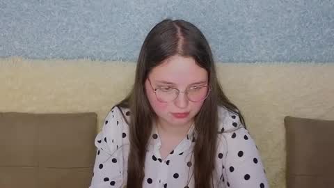 Sasha online show from April 28, 8:03 pm