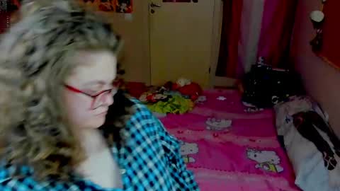 .Alexandra online show from May 26, 5:09 pm
