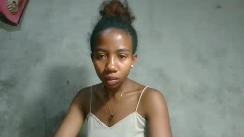 Snapshot of sasivia08 chatting on February 3, 7:19 pm sasivia08 online show from February 3, 7:19 pm