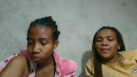 Snapshot of sasivia08 chatting on February 13, 12:12 pm sasivia08 online show from February 13, 12:12 pm