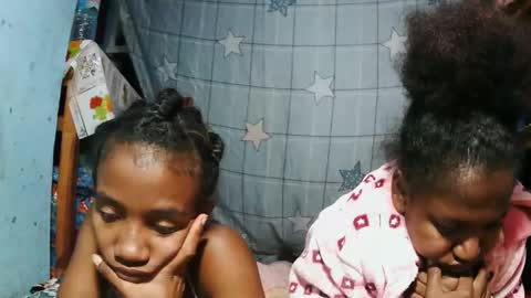 sasivia08 online show from April 11, 8:46 pm