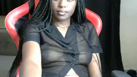 sassy_lyne online show from May 10, 10:31 am