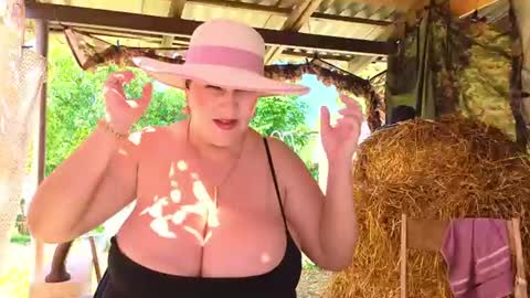 sassy_seasons online show from July 13, 7:55 am