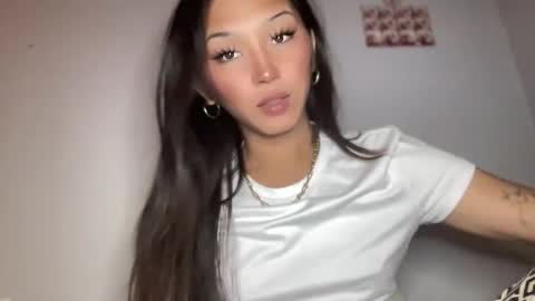 Sassygirl online show from March 9, 10:30 am