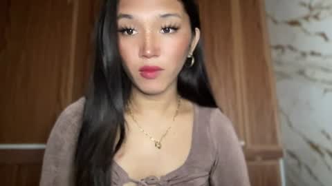 Sassygirl online show from June 13, 1:47 am