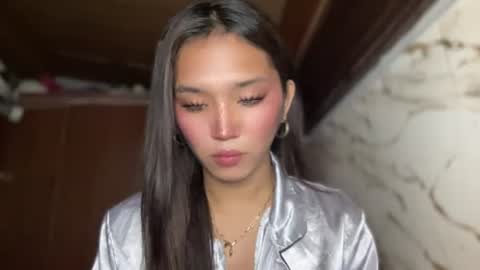 Sassygirl online show from July 7, 1:52 am