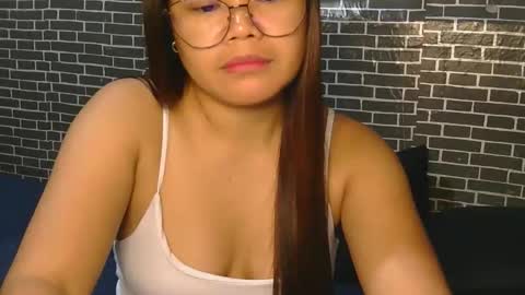 Snapshot of sassycass_cummerx chatting on November 14, 3:22 pm sassycass_cummerx online show from November 14, 3:22 pm