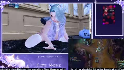 Snapshot of sassykittyn chatting on February 24, 8:49 am Sassy Sami Kittyn online show from February 24, 8:49 am