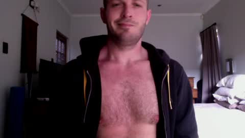 Snapshot of sassysereia chatting on August 7, 8:49 am Sassy Jay online show from August 7, 8:49 am