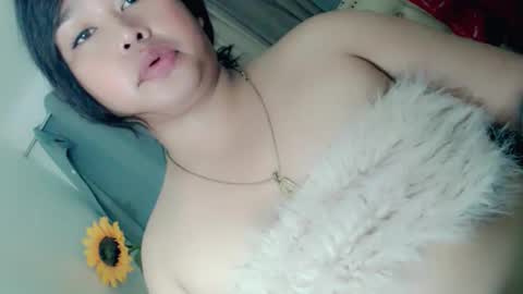 sassysosh online show from February 11, 2:55 pm