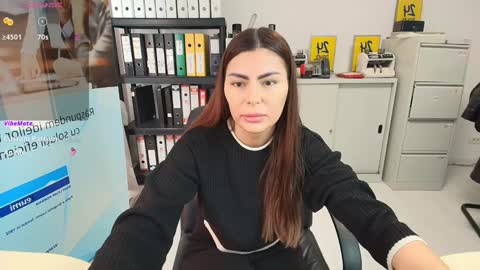 sassytiff online show from January 24, 11:15 am