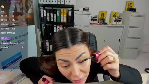 sassytiff online show from February 27, 1:38 pm