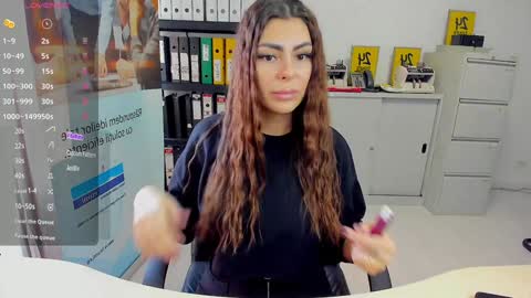 sassytiff online show from March 6, 11:58 am