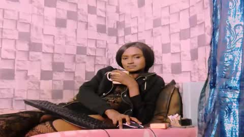 Snapshot of sassyxindian chatting on May 24, 6:46 pm sassyxindian online show from May 24, 6:46 pm