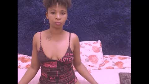 Snapshot of sasyylissaa chatting on December 9, 9:58 pm sasyylissaa online show from December 9, 9:58 pm