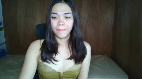 Snapshot of saszzyyumiie chatting on September 24, 2:04 am saszzyyumiie online show from September 24, 2:04 am