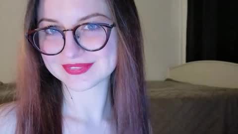 Lori online show from March 27, 6:29 pm