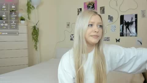 satinpresence online show from May 2, 5:34 am