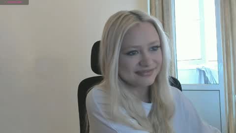 satinpresence online show from June 4, 5:13 am