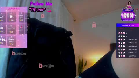 Snapshot of sattine chatting on April 19, 4:23 am Sattine Ferrety online show from April 19, 4:23 am