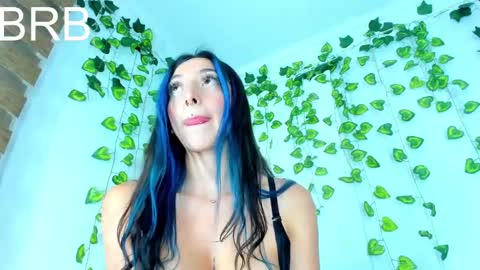 Snapshot of saturno_stone chatting on December 4, 12:25 pm Saturnooo online show from December 4, 12:25 pm
