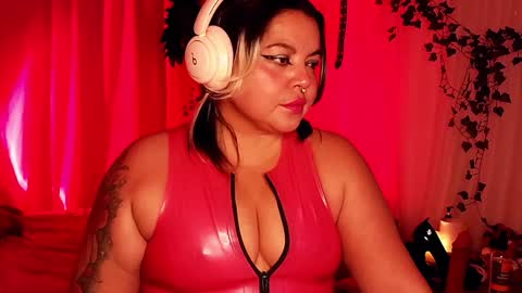 Gina George online show from December 22, 12:39 am