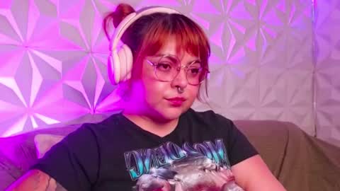 Gina George online show from September 14, 12:21 am