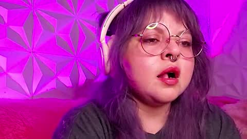 Gina George online show from October 22, 3:18 am