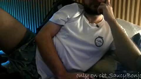 Snapshot of saucybonjo chatting on January 6, 4:16 am Ben online show from January 6, 4:16 am