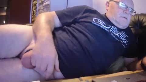 saugeil123 online show from November 1, 8:33 pm