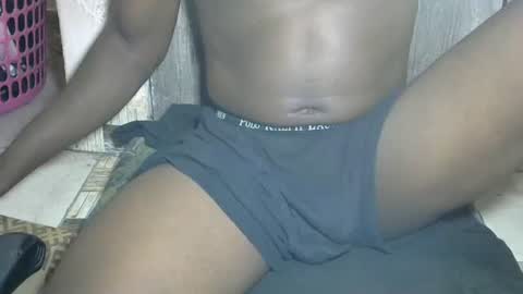 Snapshot of savage_black_slut chatting on February 22, 2:39 am savage_black_slut online show from February 22, 2:39 am