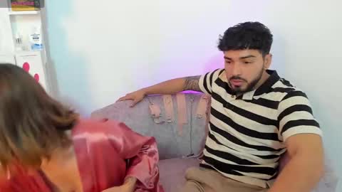 savagesweethearts online show from December 10, 4:06 pm