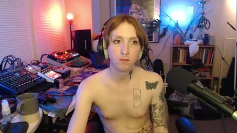 savagewaves online show from May 10, 1:55 am