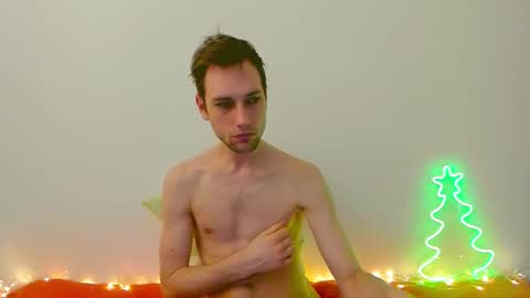 Snapshot of savak_hottie chatting on January 12, 10:43 pm Savak Laakem online show from January 12, 10:43 pm