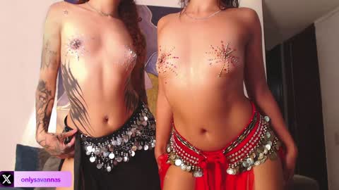 Snapshot of savanna_wallace chatting on February 1, 12:18 am Savannaredhair 33 Angelebony33 online show from February 1, 12:18 am