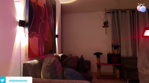 Snapshot of savanna_wallace chatting on September 13, 2:00 am Savannaredhair 33 Angelebony33 online show from September 13, 2:00 am