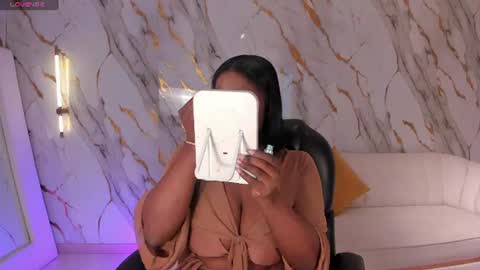 Snapshot of savannahstorm_ chatting on July 3, 11:49 am S a v a n n a h online show from July 3, 11:49 am