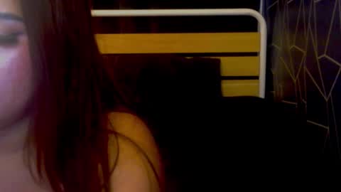 Snapshot of savina_sucker chatting on November 19, 8:20 pm savina_sucker online show from November 19, 8:20 pm