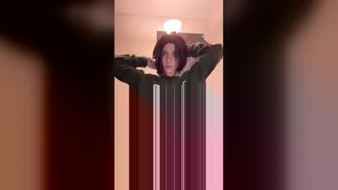 Snapshot of savvysavage6973 chatting on February 14, 11:07 am SavvySavage online show from February 14, 11:07 am