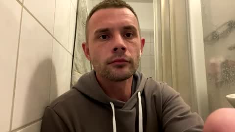 Snapshot of sawa08051989 chatting on October 19, 1:28 am chamomile online show from October 19, 1:28 am