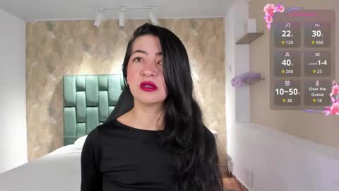 Saya Amaretto  online show from November 20, 8:08 pm