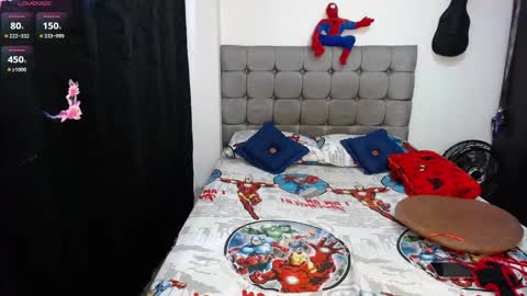 S A Y L O R online show from December 17, 2:01 pm