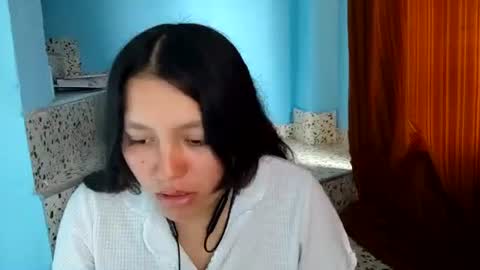 Snapshot of sayuce_black chatting on January 15, 6:33 pm sayuce black online show from January 15, 6:33 pm