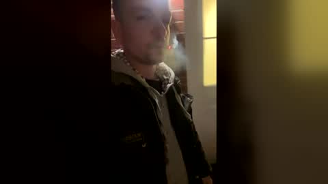 Snapshot of saz89 chatting on March 26, 2:50 am saz 051 online show from March 26, 2:50 am