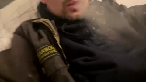 Snapshot of saz89 chatting on April 2, 10:40 pm saz 051 online show from April 2, 10:40 pm