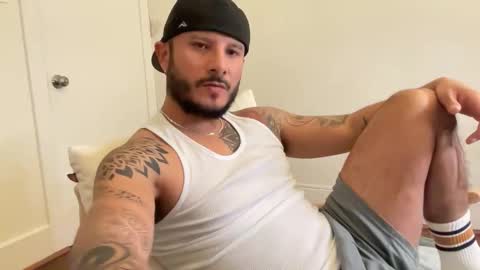 Snapshot of sbm84 chatting on February 23, 3:15 am sbm84 online show from February 23, 3:15 am