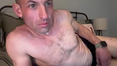 Snapshot of sbssns3737 chatting on December 17, 12:49 am sbssns3737 online show from December 17, 12:49 am