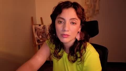 Snapshot of scalertt__steel_ chatting on June 22, 1:52 pm Venus online show from June 22, 1:52 pm